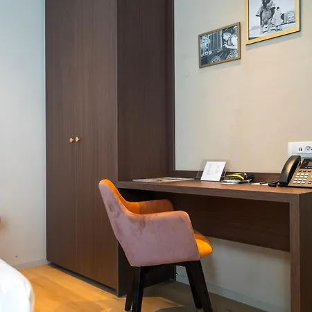 Szálloda Business By Parkhotel -annex- 3*